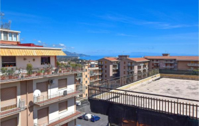 Stunning apartment in Giarre with WiFi and 2 Bedrooms